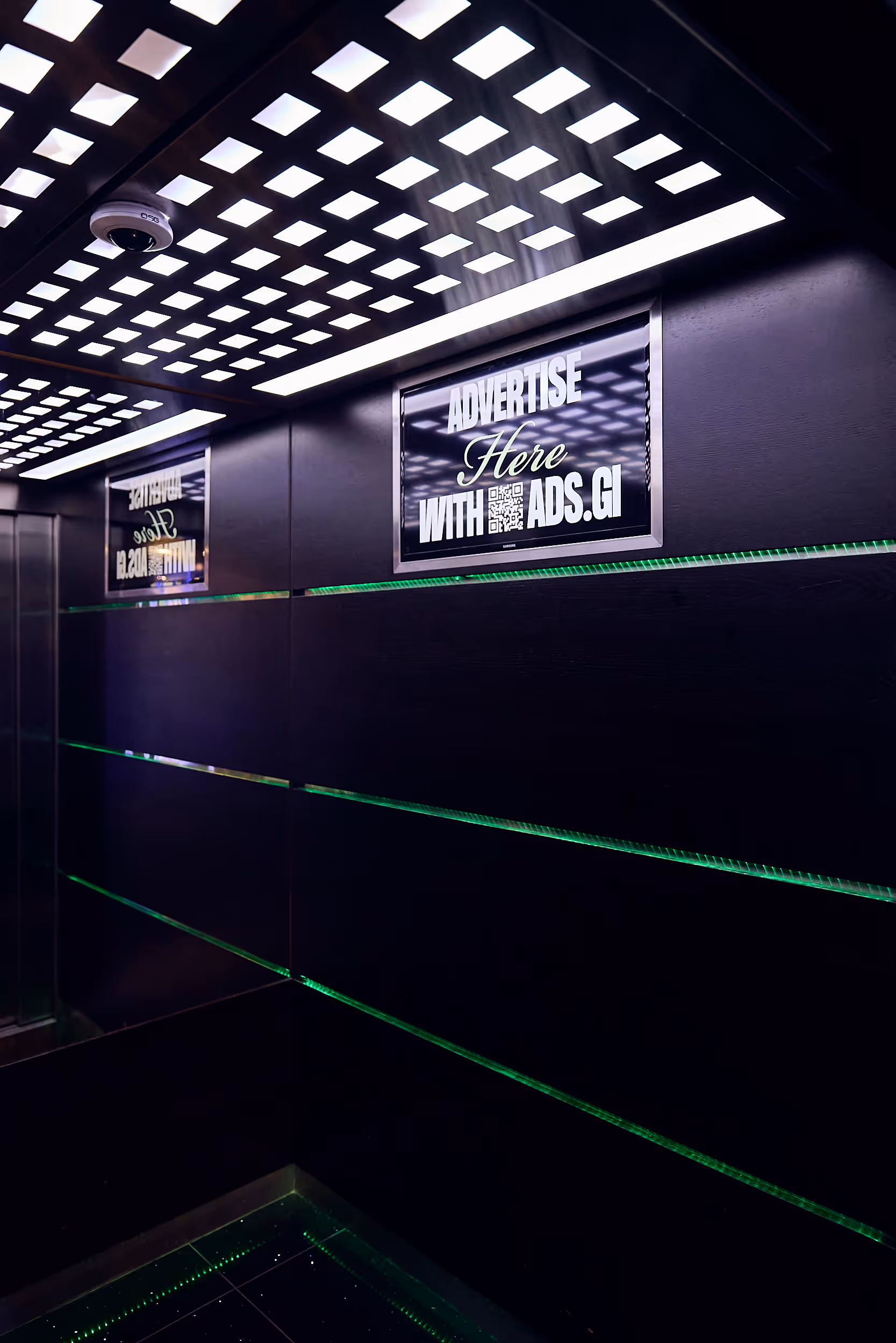 World Trade Center Gibraltar Lift Screens